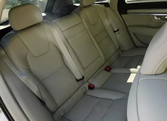 2019 VOLVO V90 T5 MOMENTUM FOR SALE IN KENYA full