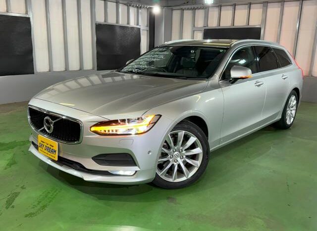 2018 VOLVO V90 T5 MOMENTUM FOR SALE IN KENYA full