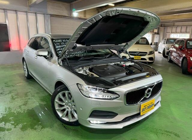 2018 VOLVO V90 T5 MOMENTUM FOR SALE IN KENYA full