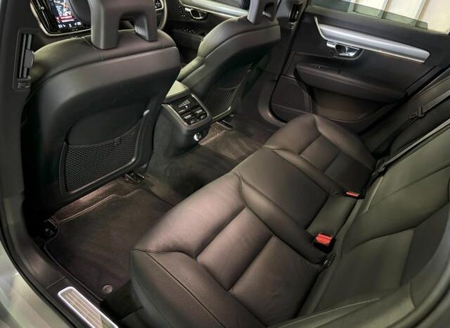 2018 VOLVO V90 T5 MOMENTUM FOR SALE IN KENYA full