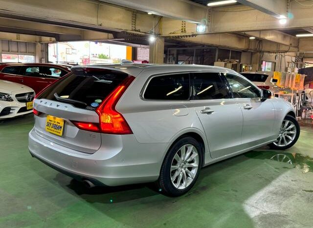 2018 VOLVO V90 T5 MOMENTUM FOR SALE IN KENYA full