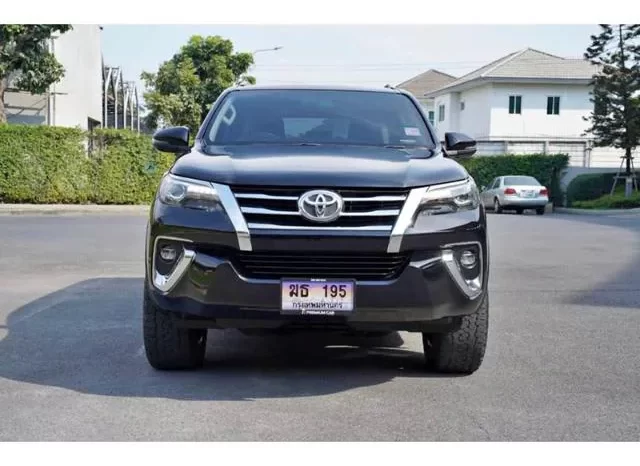 TOYOTA FORTUNER 2018 FOR SALE IN KENYA full