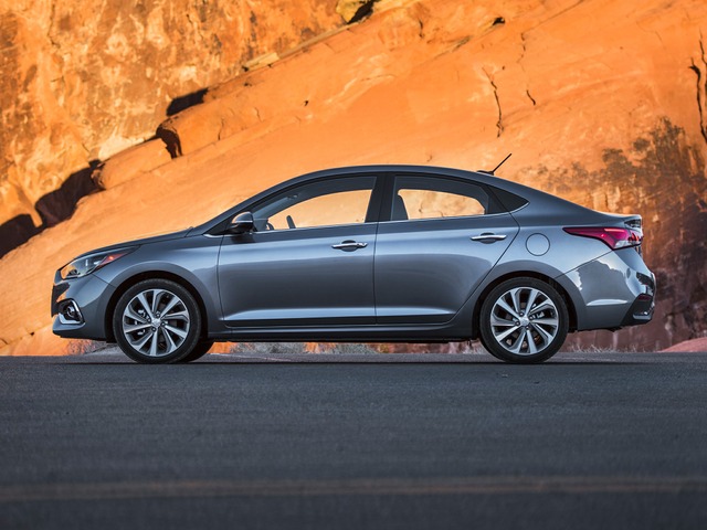 Side profile of the Hyundai Accent