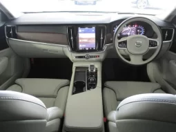 2022 VOLVO S90 AWD INSCRIPTION FOR SALE IN KENYA full
