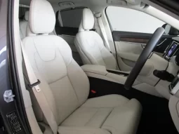 2022 VOLVO S90 AWD INSCRIPTION FOR SALE IN KENYA full