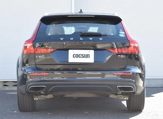 2019 VOLVO V60 CROSS COUNTRY T5 AWD FOR SALE IN KENYA full