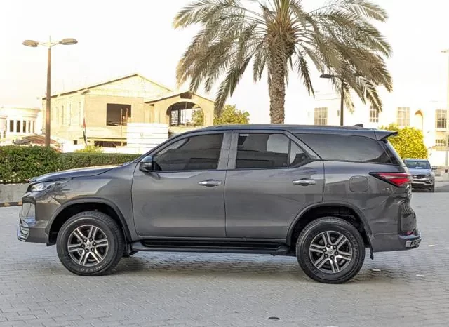 TOYOTA FORTUNER 2019 FOR SALE IN KENYA full