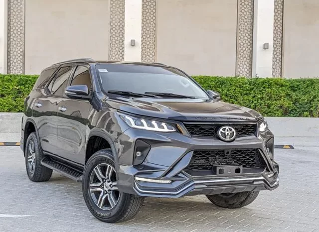 TOYOTA FORTUNER 2019 FOR SALE IN KENYA full