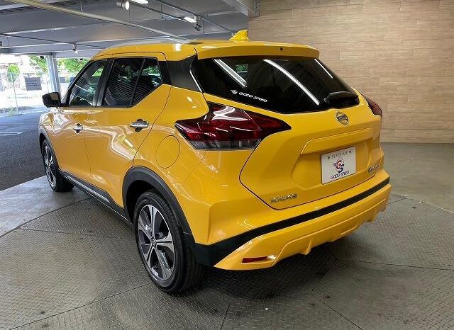 2020 NISSAN KICKS For Sale In Kenya full