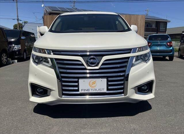 2019 NISSAN ELGRAND HIGHWAY STAR For Sale In Kenya full