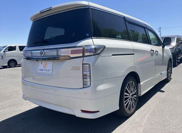 2019 NISSAN ELGRAND HIGHWAY STAR For Sale In Kenya full