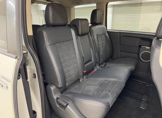2018 Mitsubishi Delica D5 For Sale in Kenya full