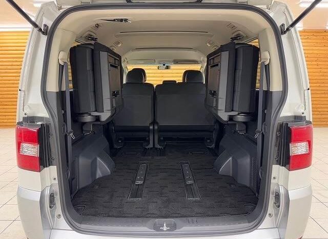 2018 Mitsubishi Delica D5 For Sale in Kenya full