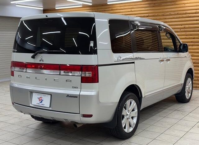 2018 Mitsubishi Delica D5 For Sale in Kenya full