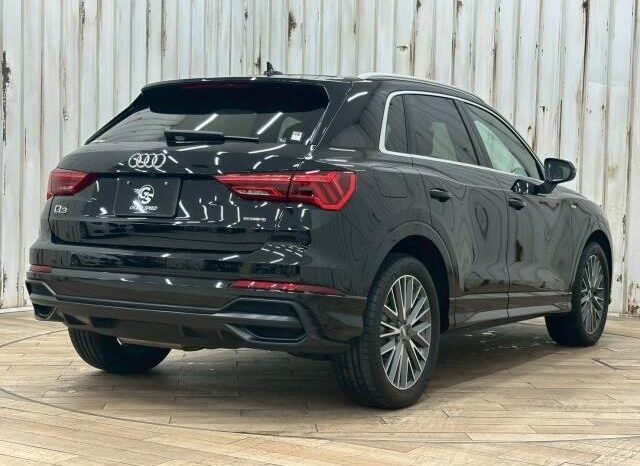 2020 Audi Q3 TDI Quattro S Line For Sale in Kenya full