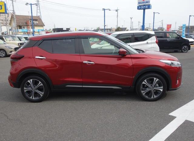 2021 NISSAN KICKS For Sale In Kenya full