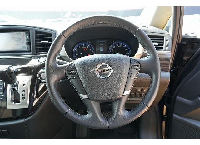 2018 NISSAN ELGRAND FOR Sale In Kenya full