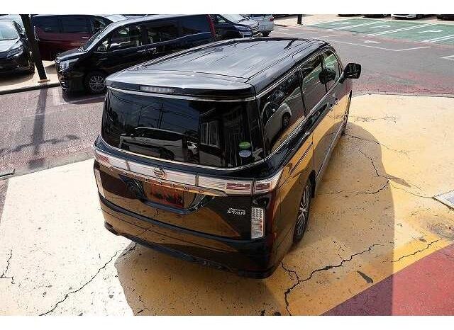 2018 NISSAN ELGRAND FOR Sale In Kenya full