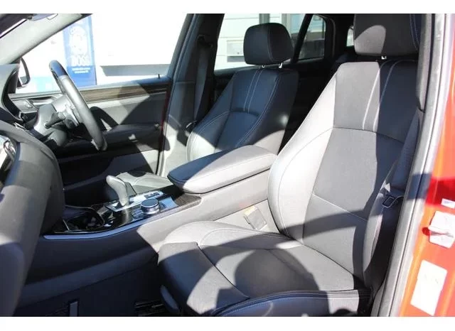 2018 BMW X4 X DRIVE 28I M SPORT For Sale In Kenya full