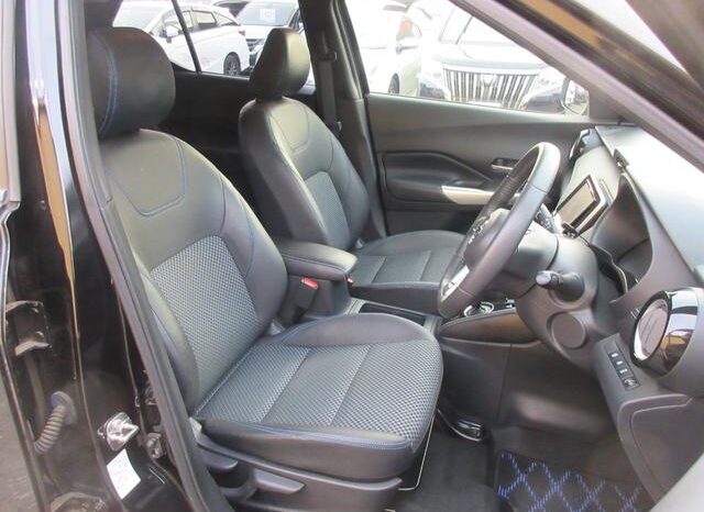 2020 NISSAN KICKS X FOR SALE IN KENYA full