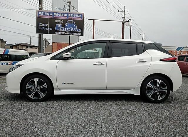 2020 NISSAN LEAF X V SELECTION FOR SALE IN KENYA full