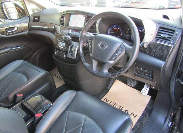 2019 NISSAN ELGRAND 250HIGHWAY STAR For Sale In Kenya full