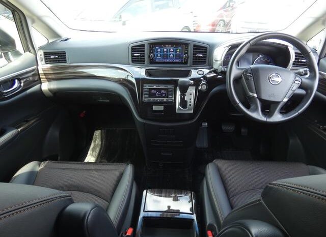 2018 NISSAN ELGRAND 250HIGHWAY STAR For Sale In Kenya full