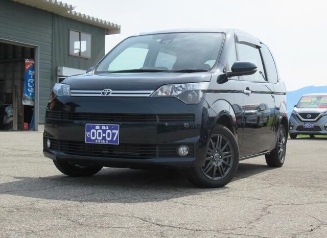 2018 TOYOTA SPADE Y For Sale In Kenya full