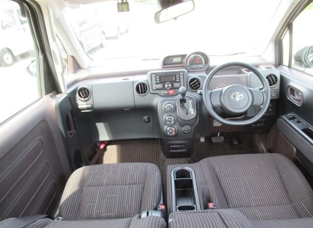 2018 TOYOTA SPADE Y For Sale In Kenya full
