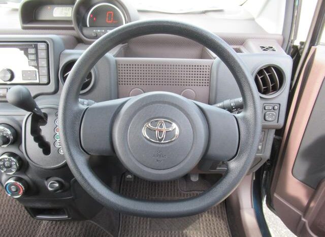 2018 TOYOTA SPADE Y For Sale In Kenya full