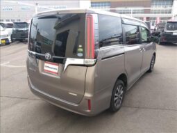 2018 Toyota Esquire For Sale in Kenya full