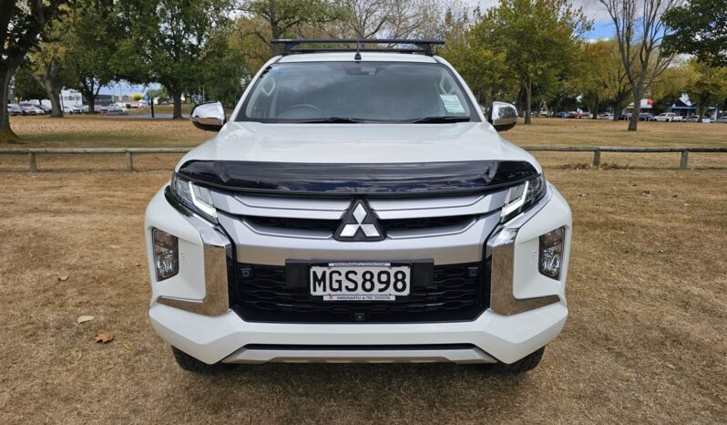 2019 Mitsubishi Triton For Sale in Kenya full