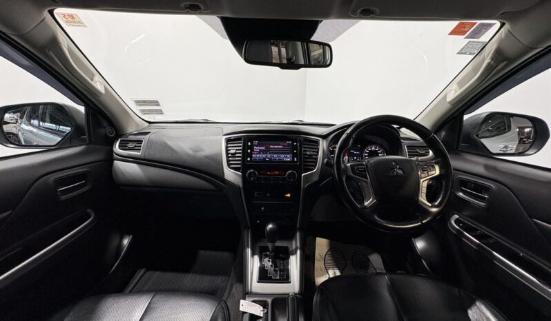 2020 Mitsubishi Triton For Sale in Kenya full