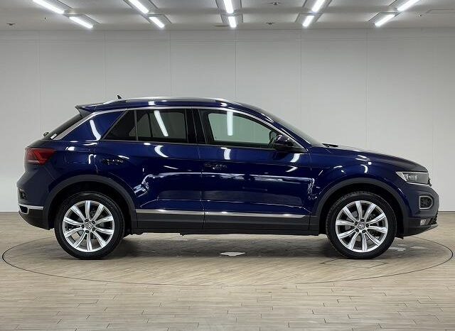 2020 Volkswagen T-Roc For Sale in Kenya full