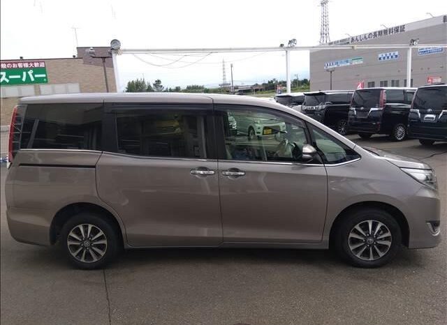 2018 Toyota Esquire For Sale in Kenya full
