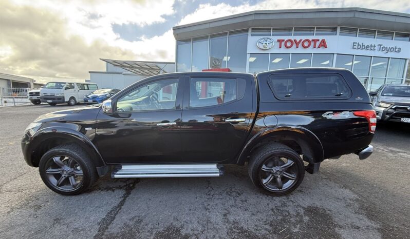 2018 Mitsubishi Triton For Sale in Kenya full