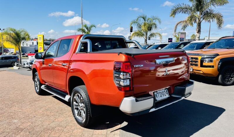 2020 Mitsubishi Triton For Sale in Kenya full