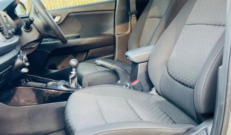 2018 Kia Rio Hatch 1.2 For Sale in Kenya full