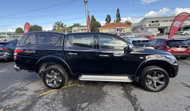 2018 Mitsubishi Triton For Sale in Kenya full