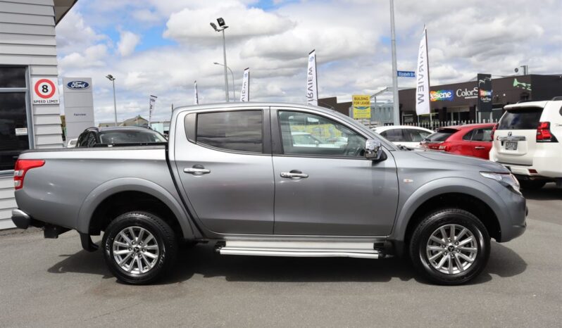2018 Mitsubishi Triton For Sale in Kenya full