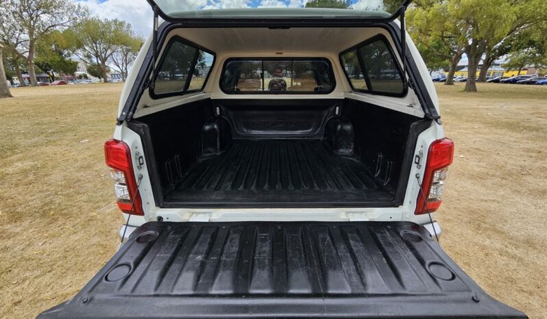 2019 Mitsubishi Triton For Sale in Kenya full