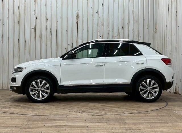 2020 Volkswagen T-Roc For Sale in Kenya full