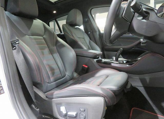 2018 BMW X4 For Sale In Kenya full