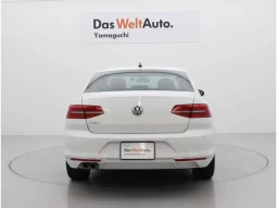 2018 Volkswagen Passat For Sale In Kenya full
