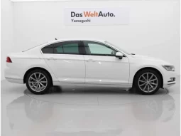 2018 Volkswagen Passat For Sale In Kenya full