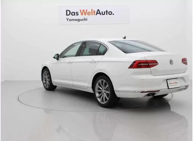 2018 Volkswagen Passat For Sale In Kenya full