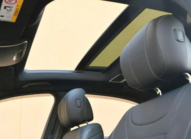 2019 MERCEDES BENZ S-CLASS S560E For Sale in Kenya full