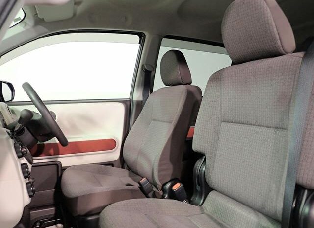 2018 TOYOTA PORTE X For Sale in Kenya full