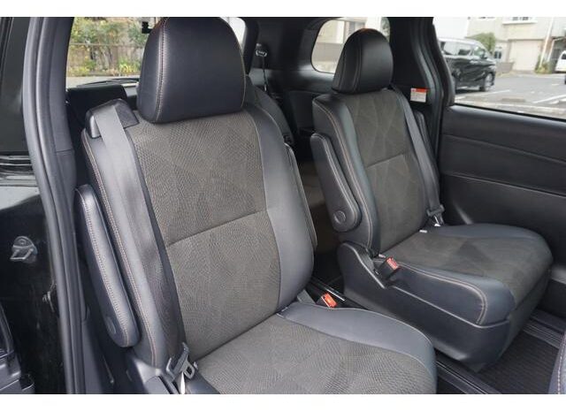 2019 TOYOTA ESTIMA AERAS PREMIUM For Sale In Kenya full