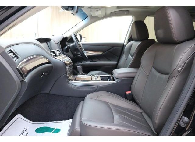 2018 NISSAN CIMA HYBRID FOR SALE IN KENYA full